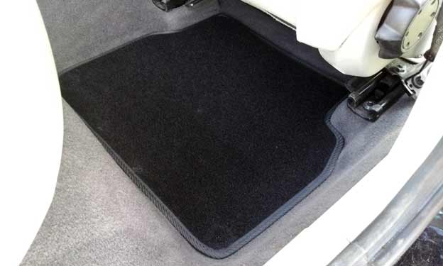 https://www.saabplanet.com/saab-9-3-floor-mats-replacement/car-mats/