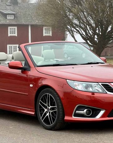 Saab 9-3 Aero Cabriolet Independence Edition: A Rare Gem to Be Auctioned at the 2024 Saab Festival in Trollhättan.