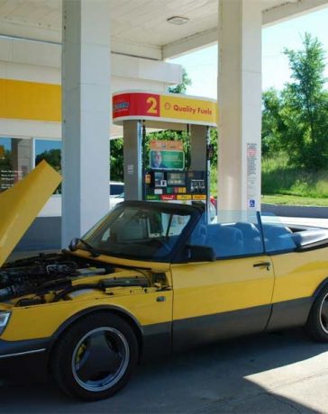 Saab 900 Monte Carlo Yelloww