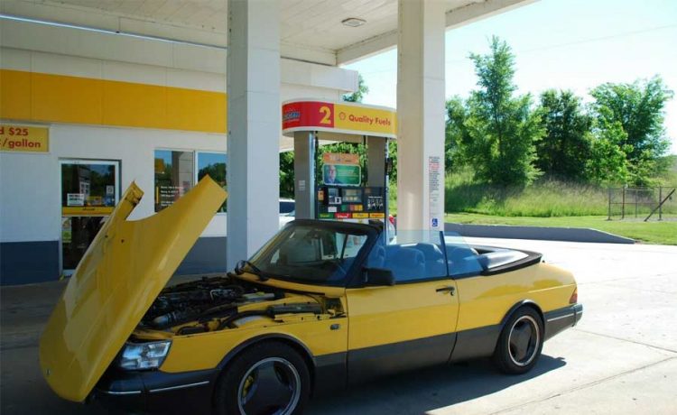 Saab 900 Monte Carlo Yelloww