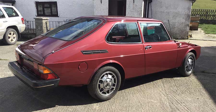 Saab 900 EMS is in excellent condition, and Carmine red is such a pretty color.