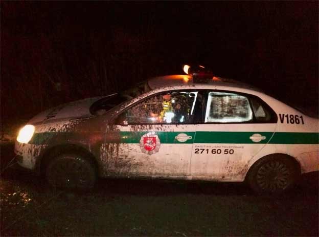 The Police  officers got stuck in mud too