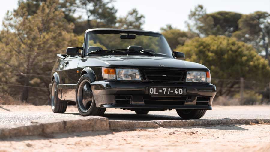 Stunning in its Elegance: The 1987 Saab 900 Turbo Convertible 'Carlsson Aero' in Pristine Condition, a True Classic Ready for the Road Ahead