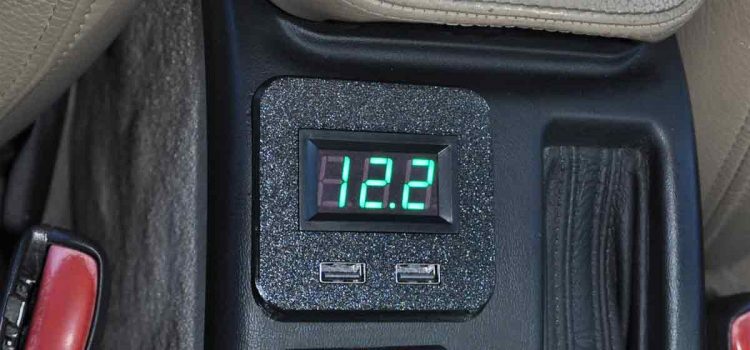 Coin slot USB Charger and Voltmeter for Saab 9-5