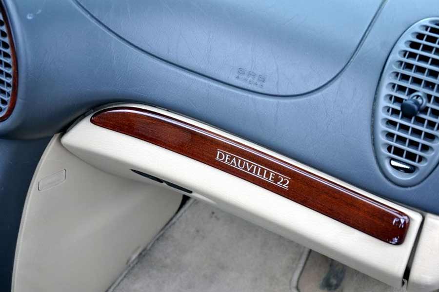 Deauville inserts in Saab 9-3