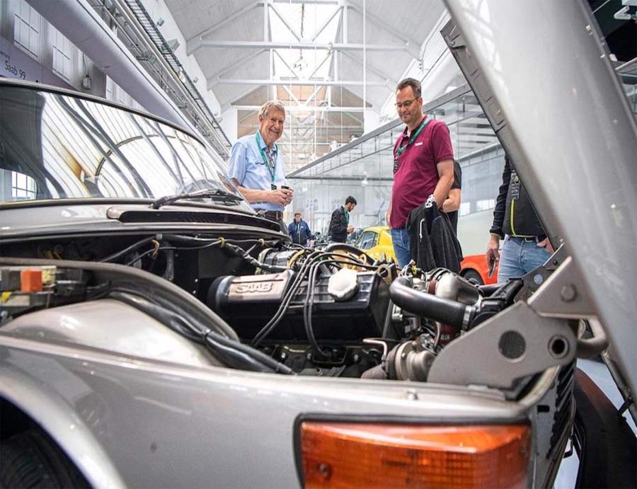 Geoff and his Saab 99 Turbo