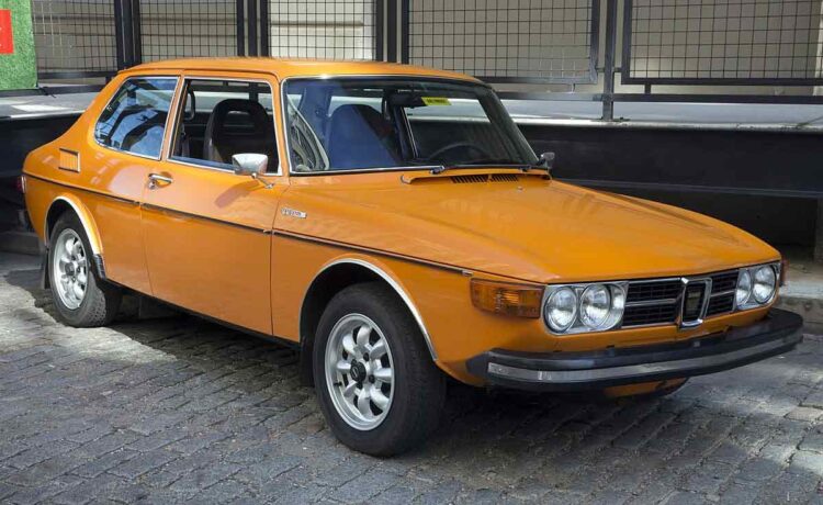 Orange Saab 99 EMS