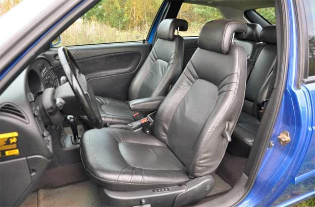 Saab 9-3 Coupe Interior