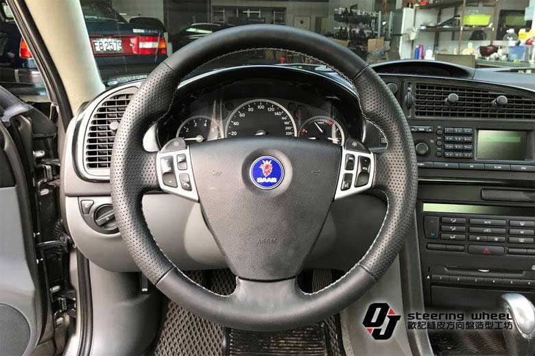 Saab 9-3 custom steering wheel