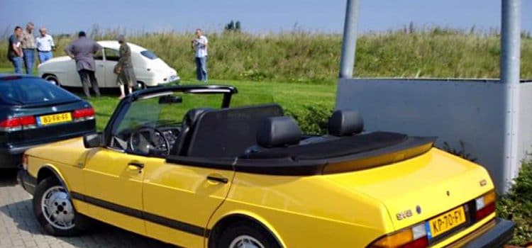 Saab 900 4-door convertible