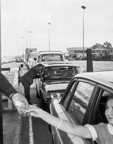 Saab 900 of Murrumbeena