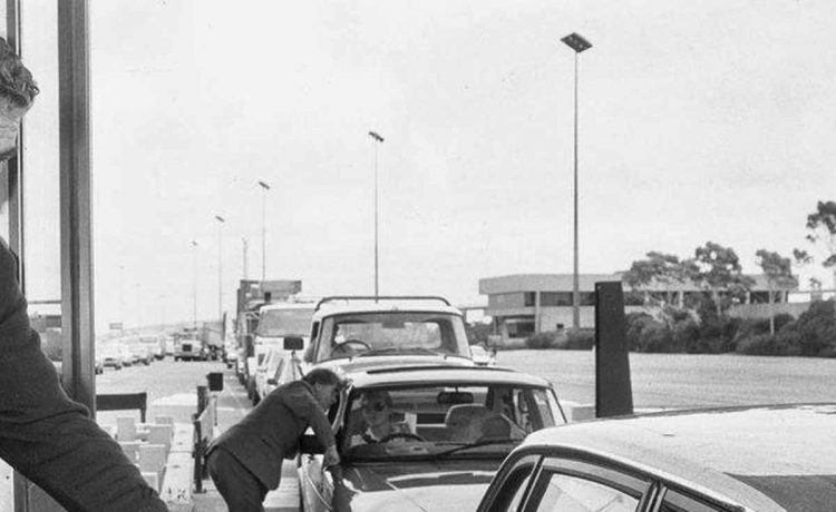 Saab 900 of Murrumbeena