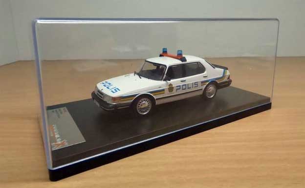 Saab 900 Police Scale model