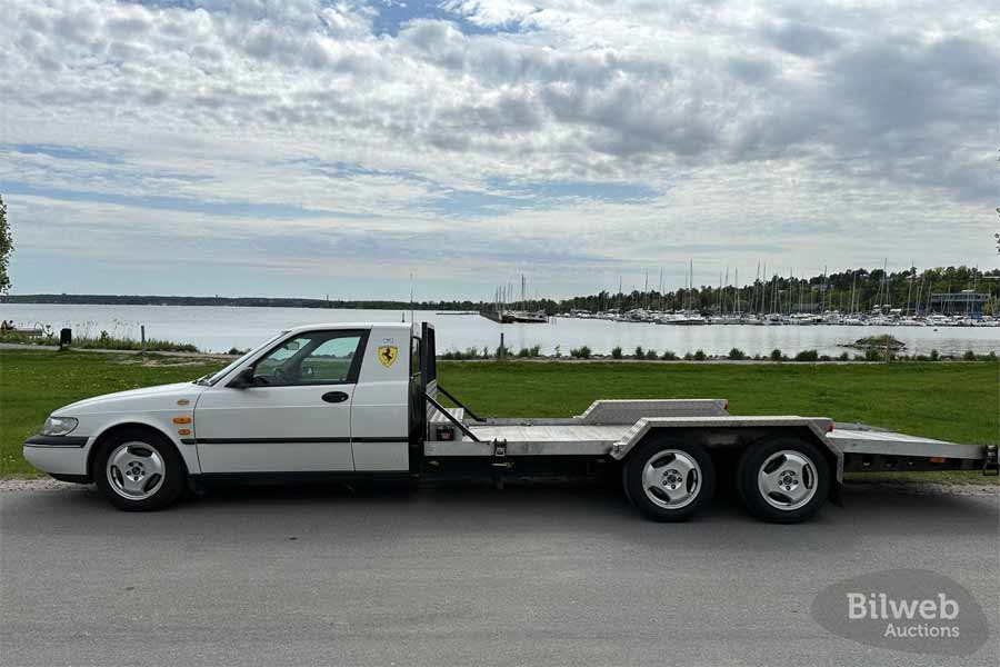 The Saab 900 Solstad Transporter, showcased here in its full glory, features a custom flatbed designed by Robert Solstad.