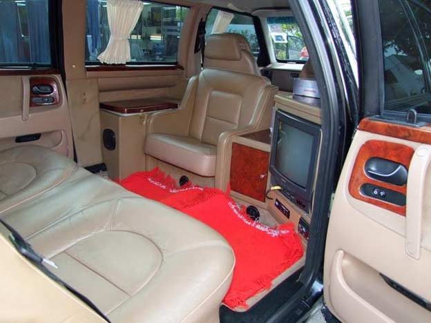 Saab 9000 Limo interior