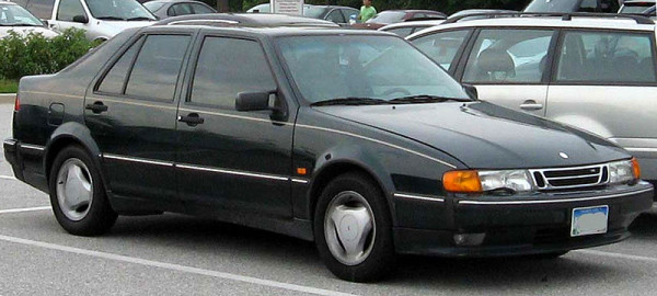 Saab-9000-cd