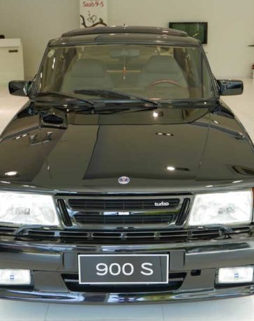 A Brand New Saab 900S