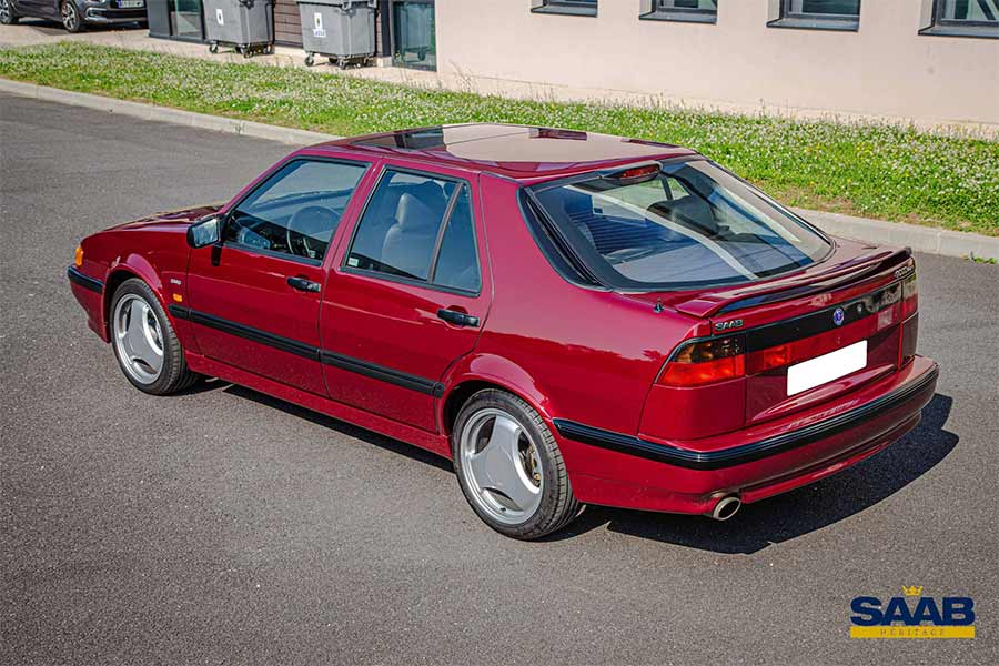 the Pristine SAAB 9000 Turbo Aero Ecosport Prototype, Highlighting Its Unique Design and Impeccable Restoration