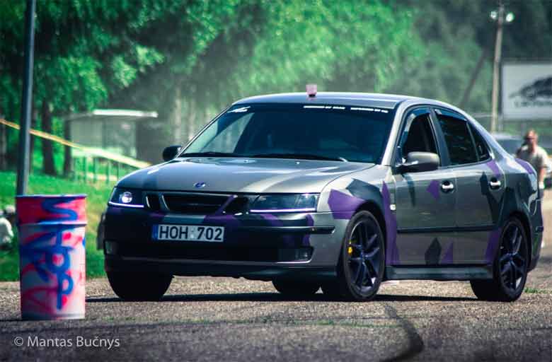 Saab drag racing