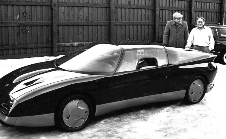 EV-I photographed in the winter of 1985. Bernt Åke Karlsson behind the wheel, Björn Envall and Aribert Vahlenbreder behind the car