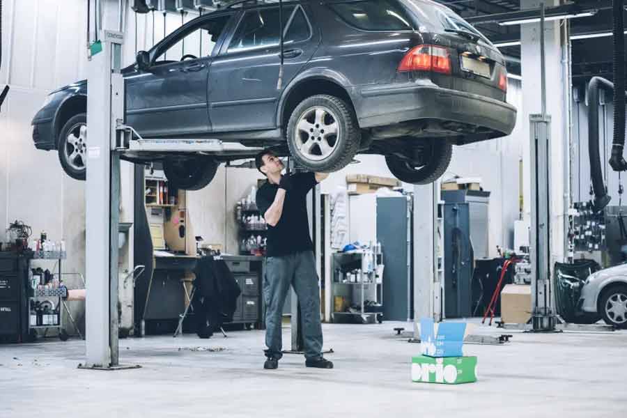 Saab service