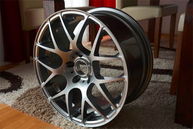 VMR V710 Gunmetal wheels