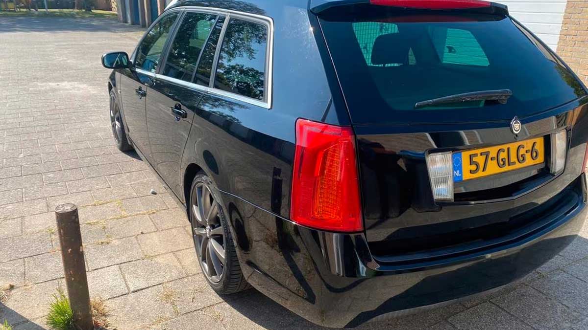 Embrace Distinction: The Elegance of the Cadillac BLS Wagon's Rear Design