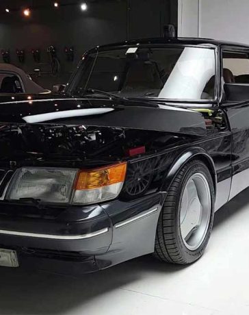 Saab 900 Turbo: Applying Graphene Ceramic Coating for Ultimate Shine