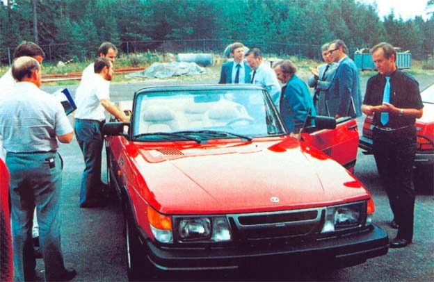 Saab 900 Cabrio prototype called “Nashville”