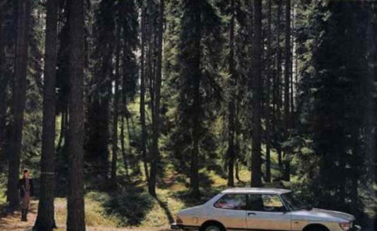 The Forest car - Saab 90