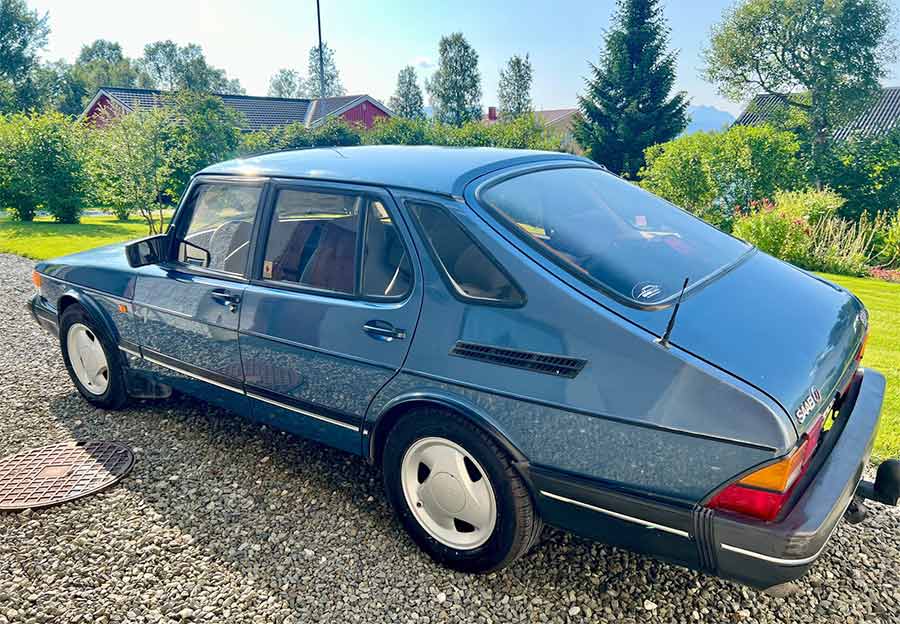 A rare 1993 Saab 900 Griffin, meticulously maintained and equipped with a 2.1L engine, automatic transmission, and period-correct Aero wheels.