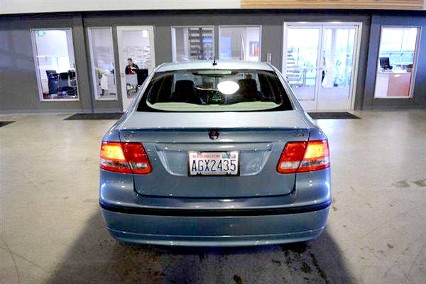 Mighty Rear End of Saab 9-3