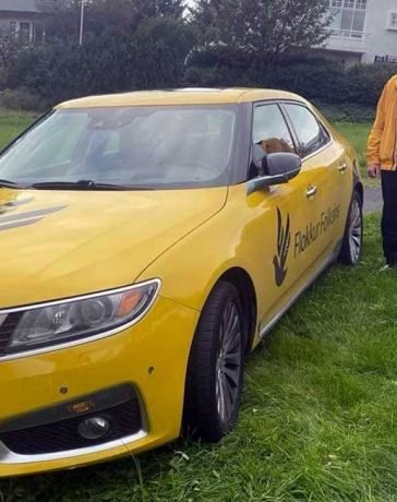 Tomas Tomasson and his favorite Saab 9-5ng