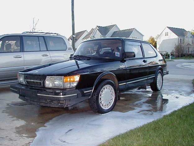 Saab 900 Turbo for Free