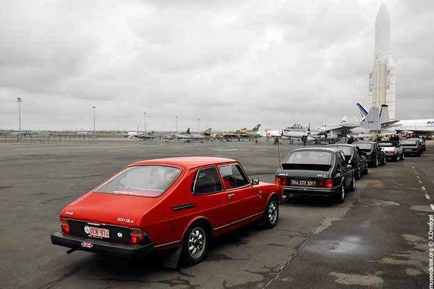 Saab 900 Classic in Paris