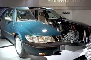 Saab 900 SE Cutaway