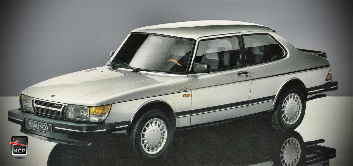 Capturing Elegance: The Saab 900 Silver Arrow in All Its Glory