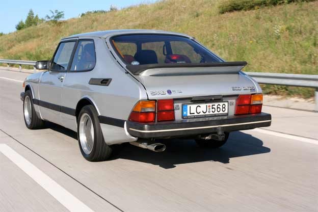  Beautifully preserved and lovingly maintained Saab 900 turbo s