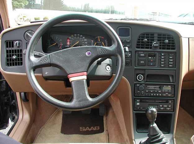 Saab 9000 coupe steering wheel