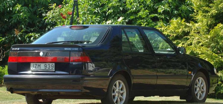 Capturing Saab's Timeless Elegance: The Saab 9000 CSE 2.0 Turbo 1997 Jubilee Edition in All Its Glory