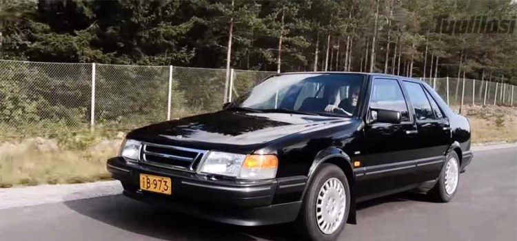 Saab 9000 V8: "Beneath the hood, the source of the captivating sound is revealed: the V8 engine