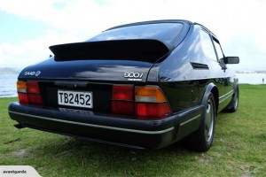 Saab 900i from New Zealand