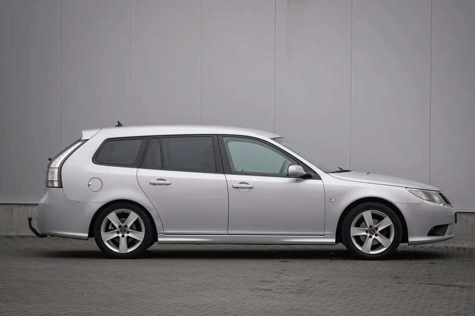 Grab a Deal on the 2008 Saab 9-3 Sport Estate 1.9Tid Vector with Leather, Xenon