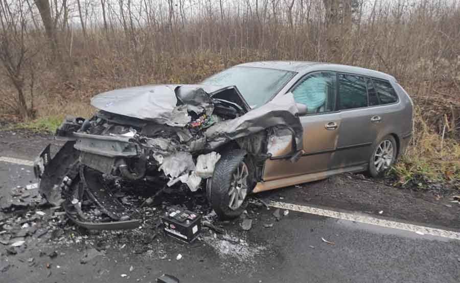 Fortunately, the driver of Saab 93 Wagon did not suffer any injuries or consequences