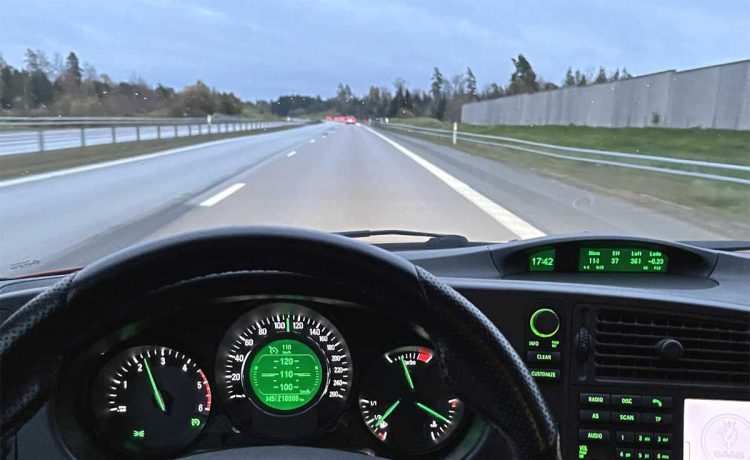 Seamless Integration: The Saab NG9-5 Instrument Panel Elegantly Retrofitted into a Saab 9-3, Enhancing the Cockpit with Modern Avionics Aesthetics