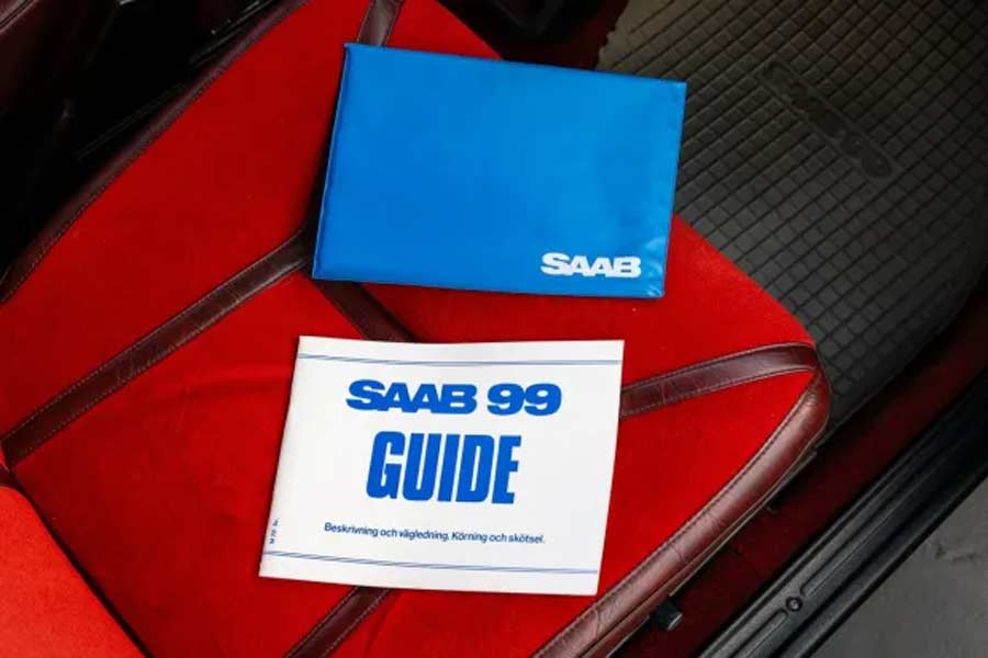 Documentation of the 1978 Saab 99 Turbo: A Comprehensive Collection of Records and Manuals, Testifying to Its Well-Documented History