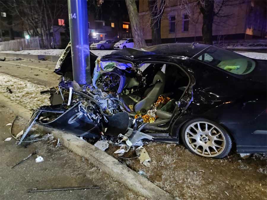 Saab after Crash into pole