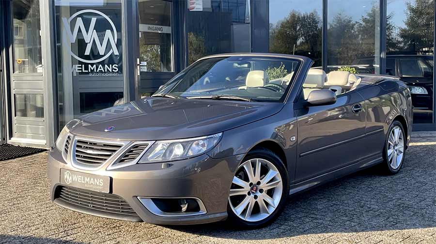  2010 Saab 9-3 V6 Convertible in rare smoke beige metallic with crème leather interior. This well-maintained convertible, equipped with a powerful 280 hp V6 engine and a Vogels LPG-G3 system, offers a luxurious open-top driving experience for the discerning Saab enthusiast.