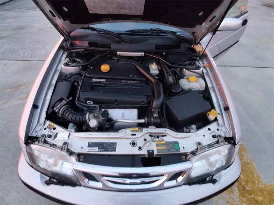 Under the Hood: The Heart of the 2001 Saab 9-3 SE Convertible