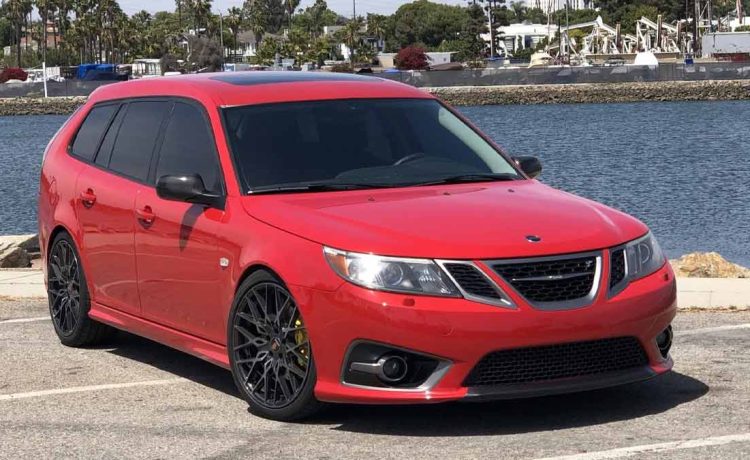 The Saab 9-3 Aero SportCombi That Soared at Auction—Then Crashed Hard in Resale